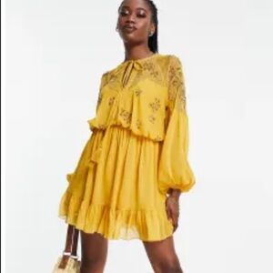 NWOT ASOS Women’s dress size 10 mustard yellow